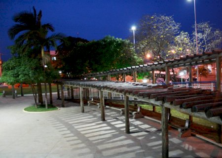 Praça Nelito Câmara